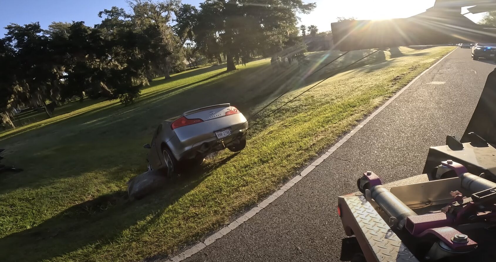 Vehicle stranded on roadside needing emergency roadside assistance